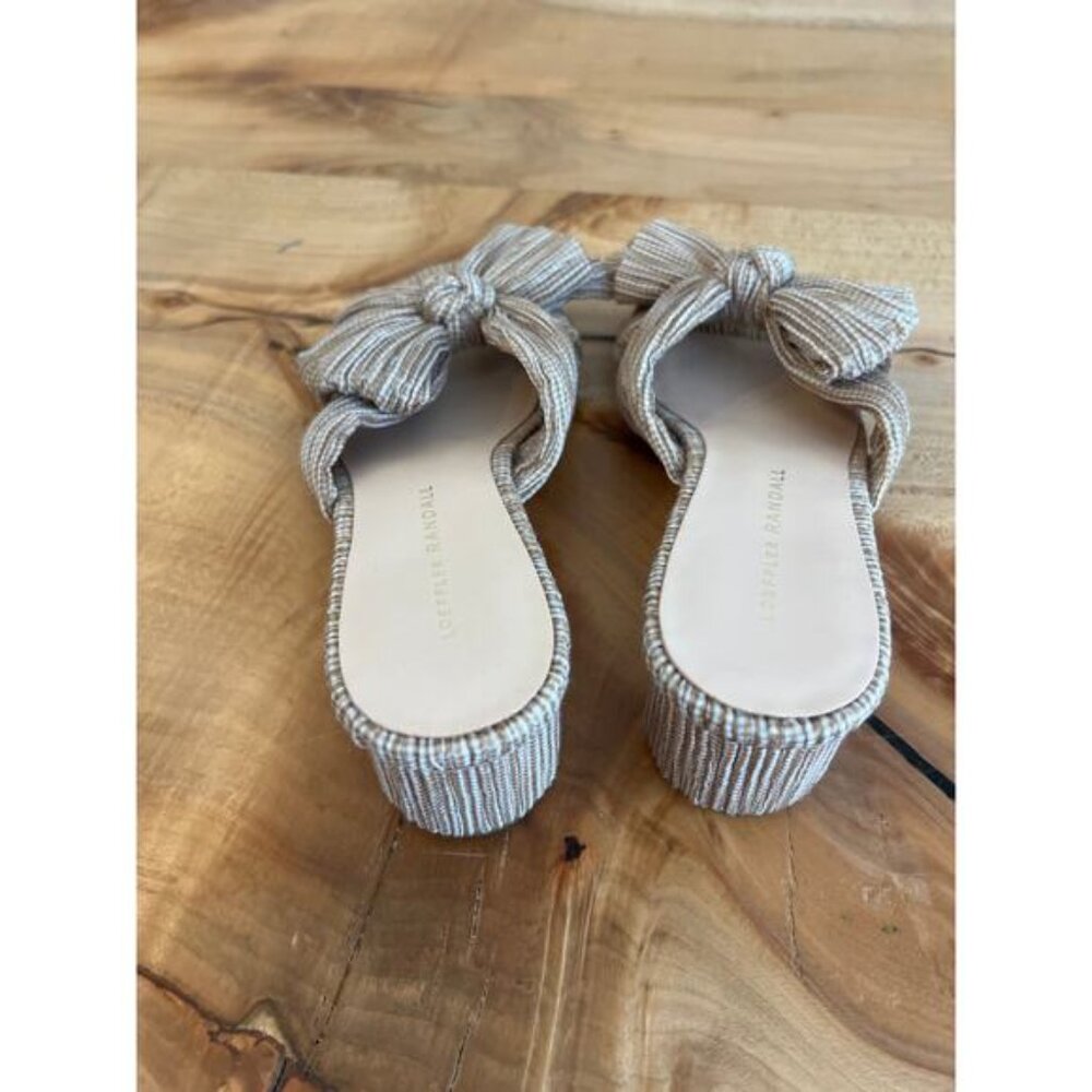 NEW Loafler Randal Emilia Slide on Heels Women's Platinum Size: 7.5 - Picture 6 of 9